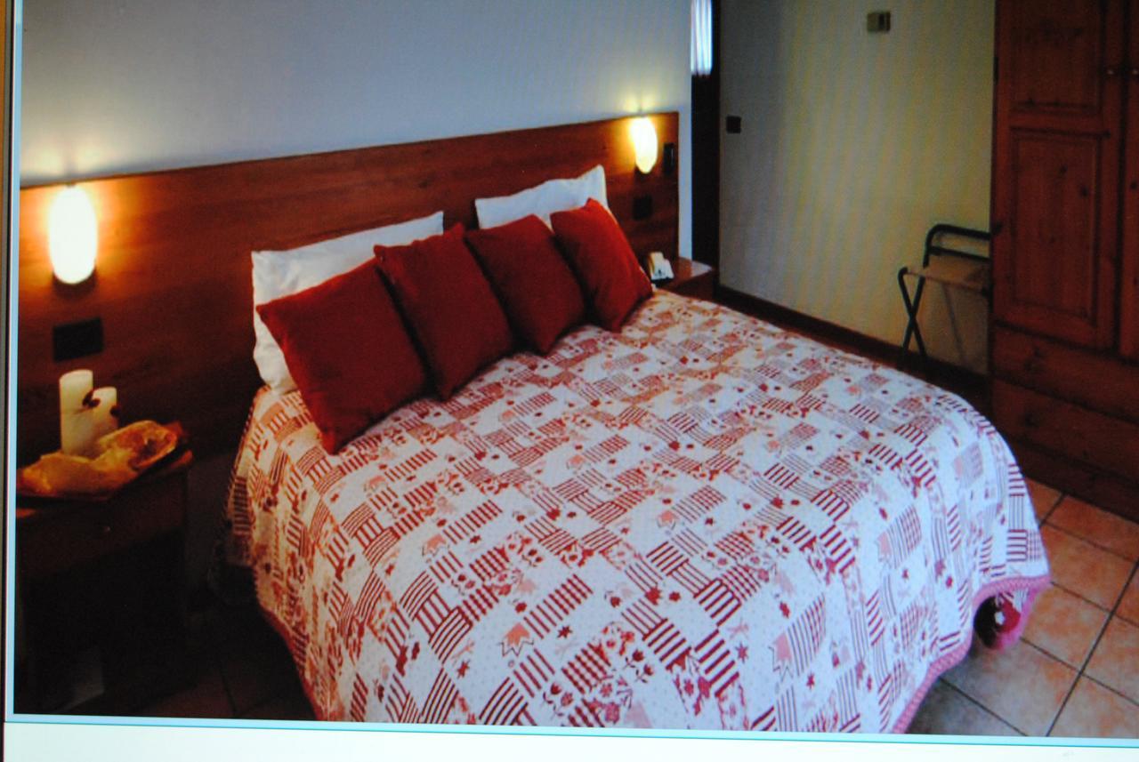 Albergo Europa Campodolcino Esterno foto